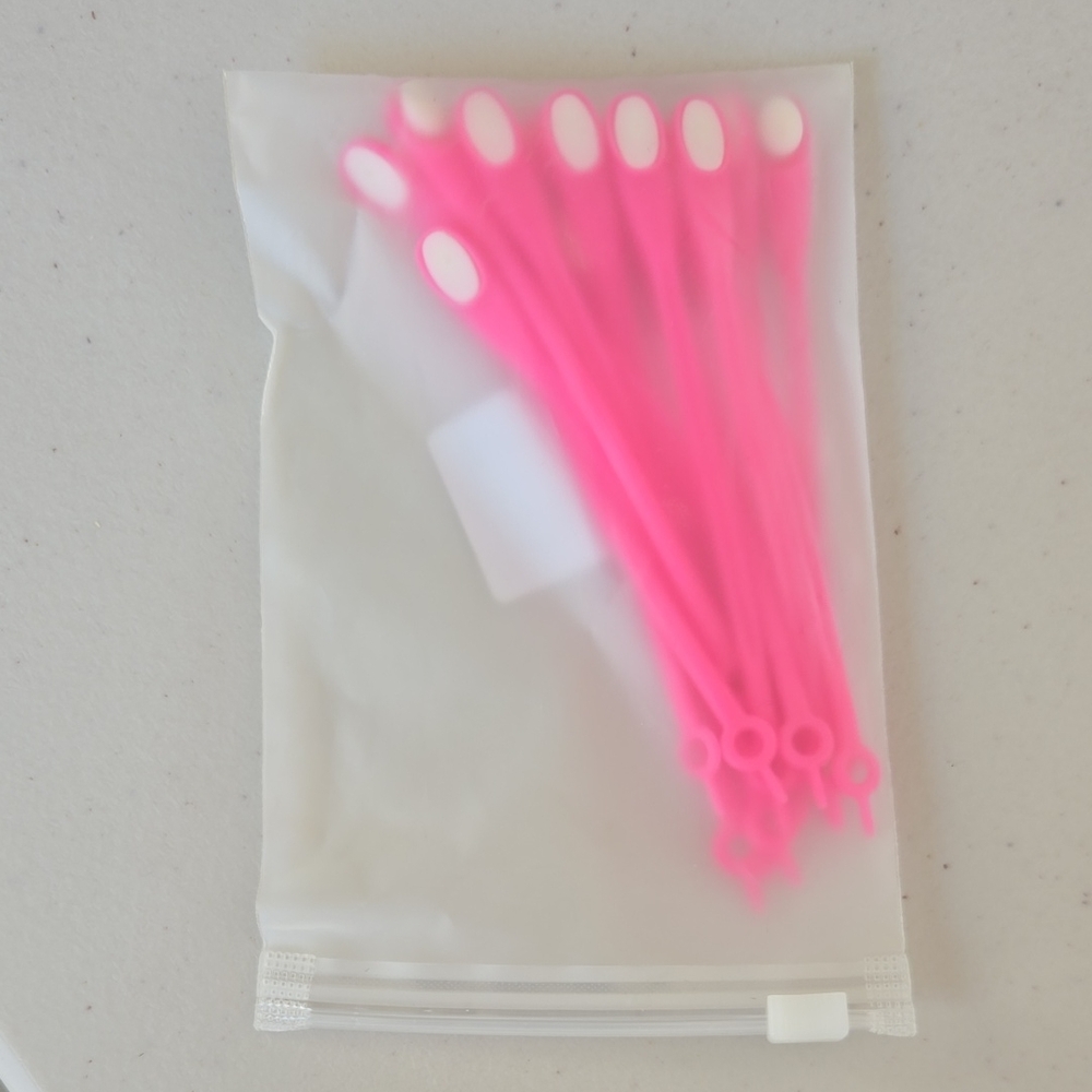 Pink Clip-on Elastic Laces
